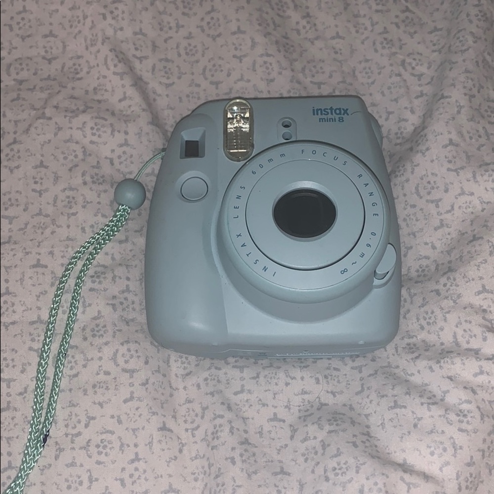 Instanx Mini 8 Camera w Film!